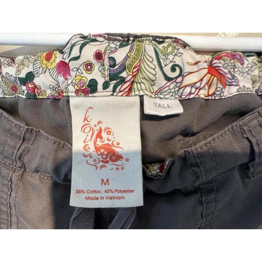 Koi Floral Print Medical Scrubs Set - Top- L & Pants- Medium Tall - Picture 3 of 9
